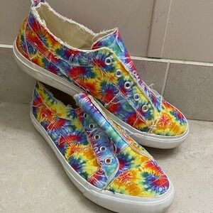 Corkys Vibrant Tie-Dye Women's Sneakers 10
